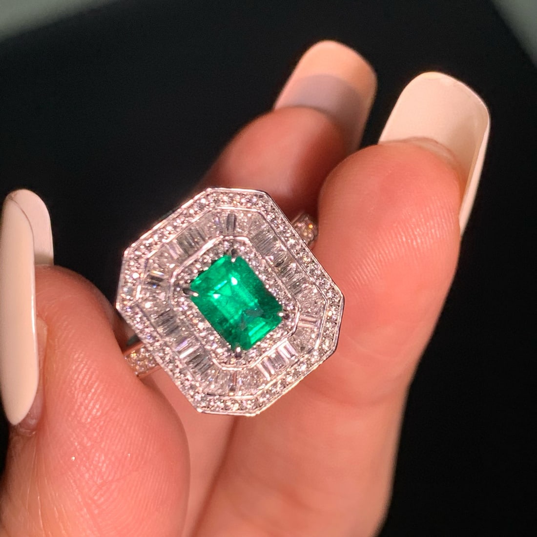 14k Gold 1.91 Ctw Natural Emerald & Diamond Ring/pendant( Without Chain ): Ref:230974181 // gold content:14k gold // ring size:7. 25us // // main gemstone:emerald // shape:octagonal // carat weight:0. 69ct // color:green // treatment:natural // // adjacent gemstone 2 :