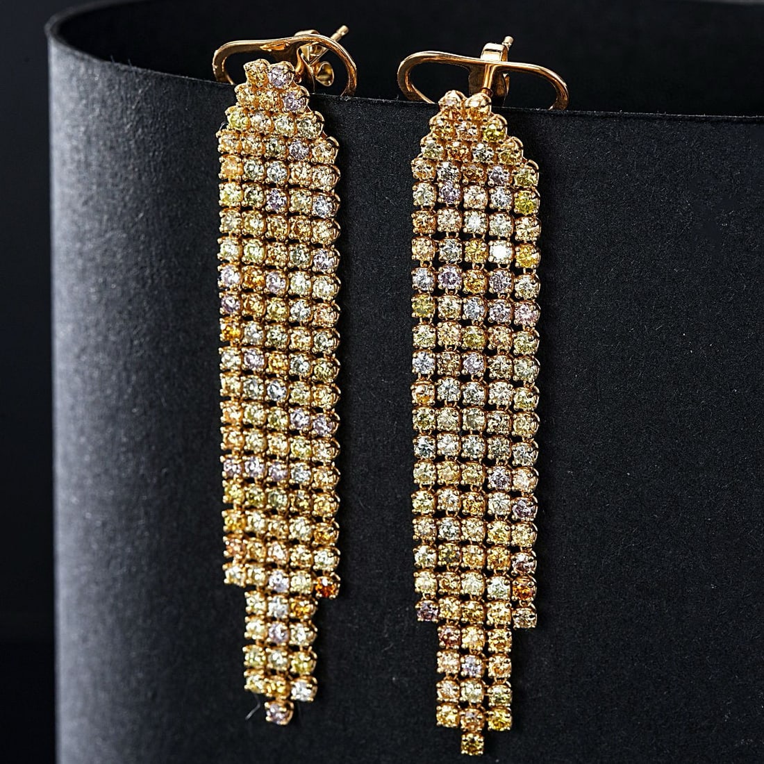 14k Gold 5.01 Ct Natural Color Diamond Earrings: Ref:230974241 // gold content:14k gold // main gemstone:diamond // shape:round // carat weight:5. 01ct // clarity grade:vs-si // color:color // treatment:natural // cut grade:g // Condition: NewLow