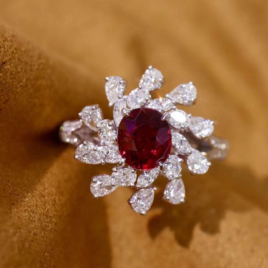 14k Gold 1.94 Ctw Natural Ruby & Diamond Ring - 2