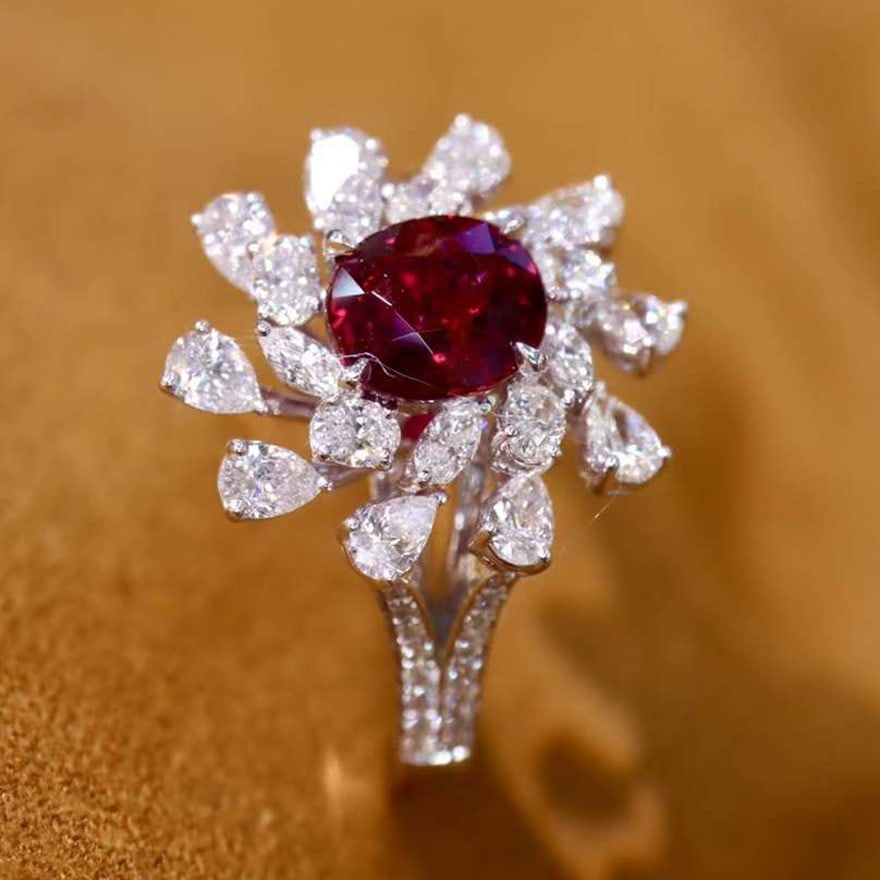 14k Gold 1.94 Ctw Natural Ruby & Diamond Ring - 3