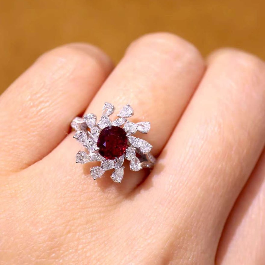 14k Gold 1.94 Ctw Natural Ruby & Diamond Ring - 4