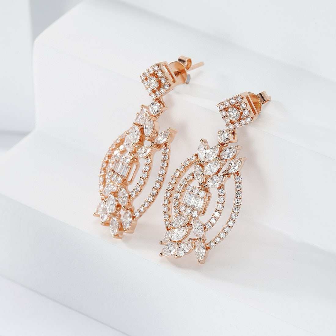 14k Gold 2.56 Ctw Natural H Diamond Earrings (1 of 3)