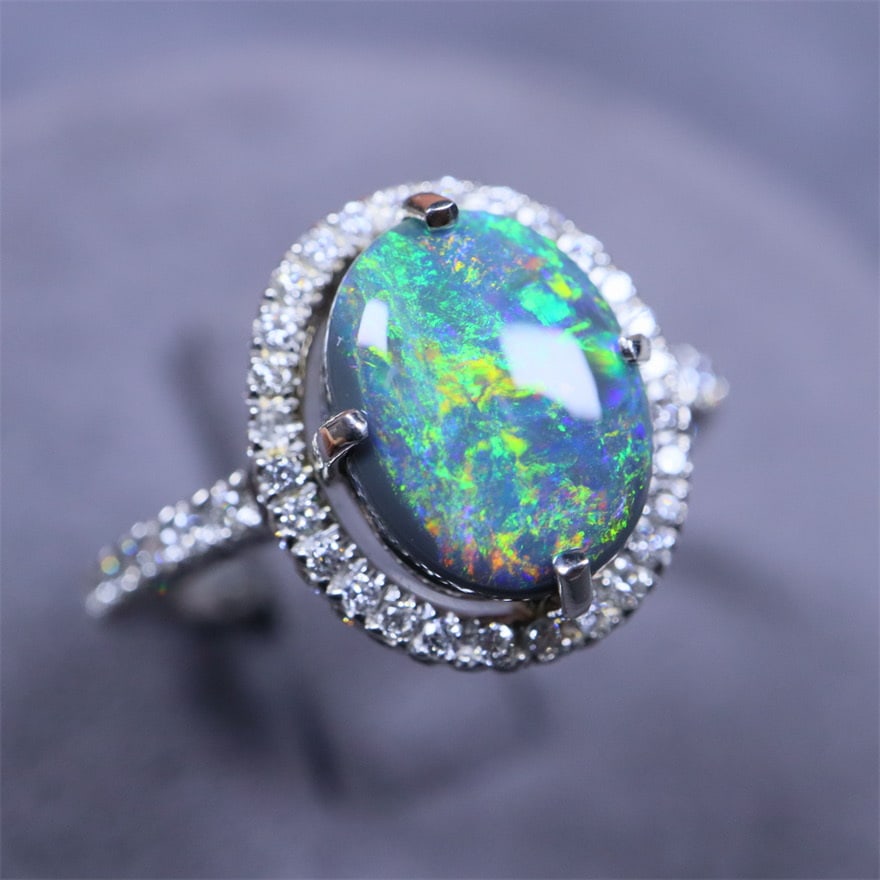 14k Gold 2.50 Ctw Natural Opal & Diamond Ring - 3