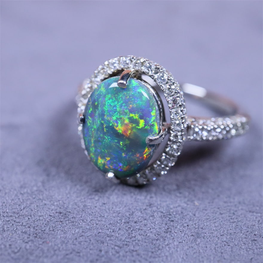 14k Gold 2.50 Ctw Natural Opal & Diamond Ring - 7