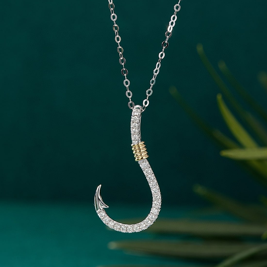 14k Gold 0.15 Ct Natural H Diamond Pendant( Without Chain ): Ref:230974347 // gold content:14k gold // main gemstone:diamond // shape:round // carat weight:0. 15ct // clarity grade:vs-si // color:h // treatment:natural // cut grade:g // Condition: NewLow