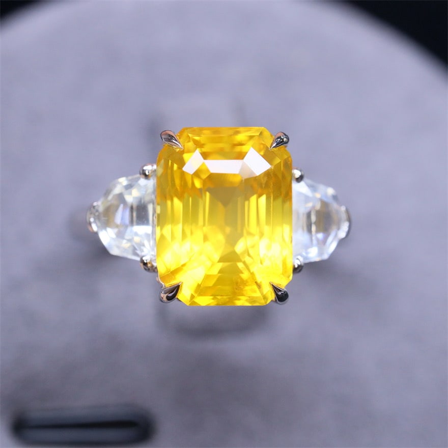 14k Gold 6.5 Ctw Natural Sapphire & Sapphire Ring: Ref:230974360 // gold content:14k gold // ring size:7. 25us // // main gemstone:sapphire // shape:octagonal // carat weight:5. 1ct // color:yellow // treatment:natural // // adjacent gemstone 2 :