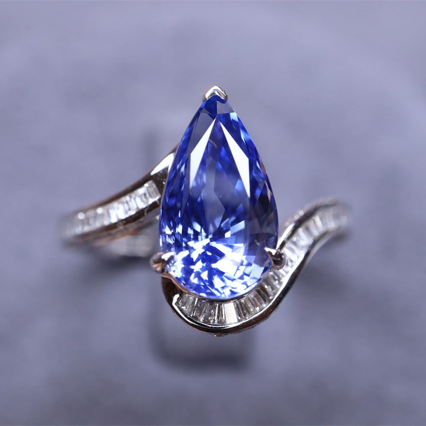 14k Gold 3.33 Ctw Natural Sapphire & Diamond Ring: Ref:230974376 // gold content:14k gold // ring size:7. 25us // // main gemstone:sapphire // shape:pear // carat weight:3. 14ct // color:cornflower blue // treatment:natural // // adjacent gemstone