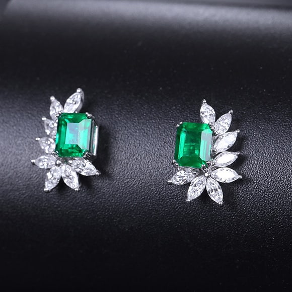 14k Gold 1.12 Ctw Vivid Green Natural Emerald & Diamond Earrings - 3