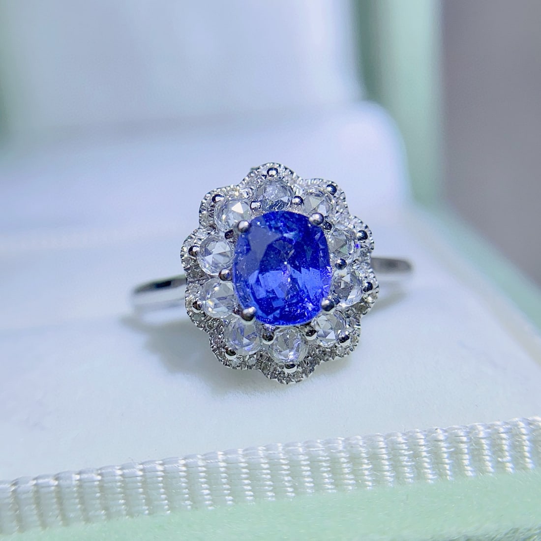 14k Gold 1.00 Ct Natural Sapphire & Diamond & Sapphire Ring/pendant( Without Chain ): Ref:230974410 // gold content:14k gold // ring size:7. 25us // // main gemstone:sapphire // shape:oval // carat weight:1. 00ct // color:blue // treatment:natural // // adjacent gemstone 2 :