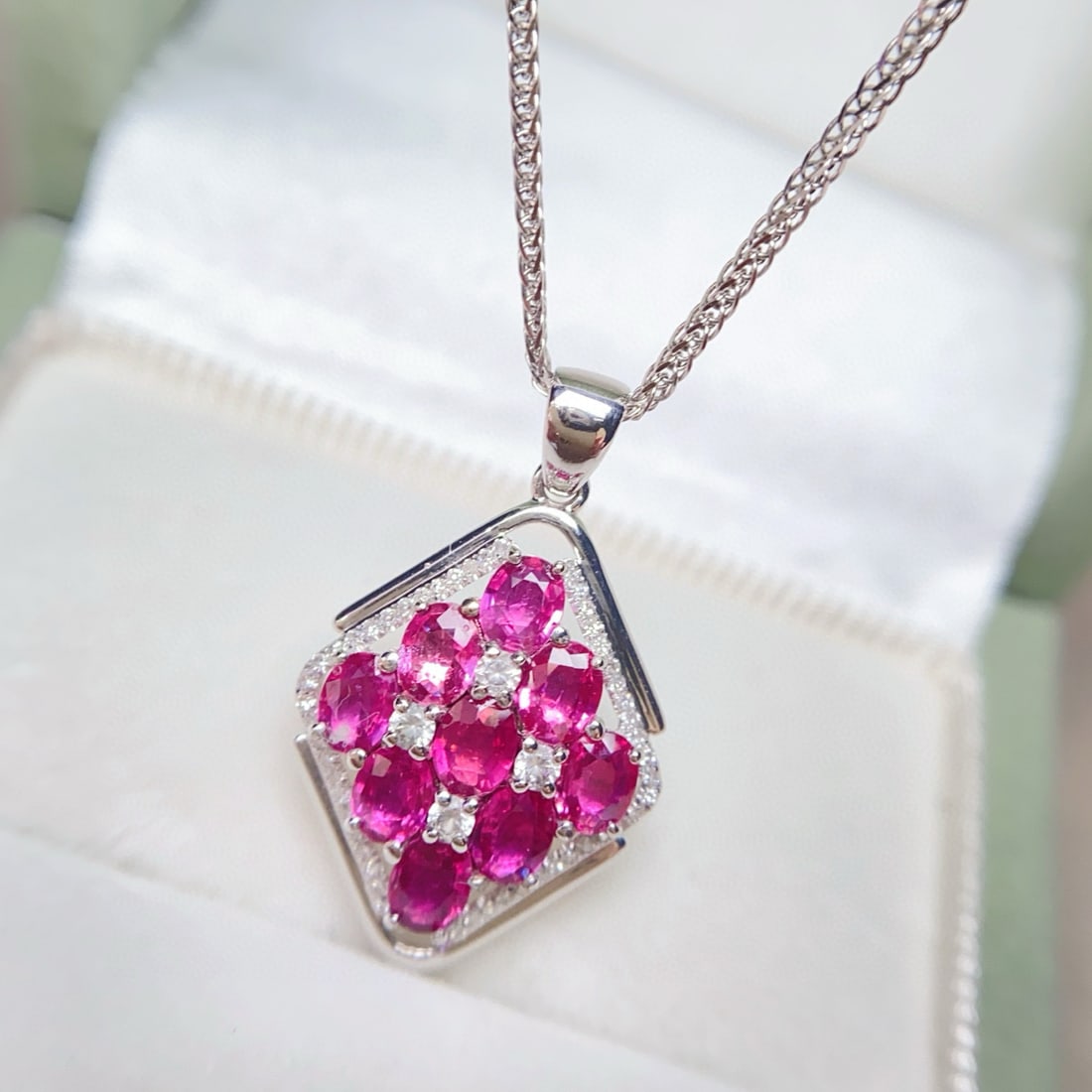 14k Gold 2.70 Ct Natural Ruby & Diamond & Sapphire Pendant( Without Chain ): Ref:230974416 // gold content:14k gold // main gemstone:ruby // shape:oval // carat weight:2. 70ct // color:red // treatment:natural // // adjacent gemstone 2 : diamond // number of stones:50 //