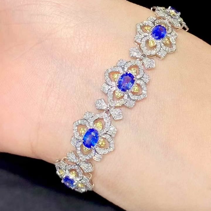 14k Gold 5.6 Ct Natural Sapphire & Diamond Bracelet - 4