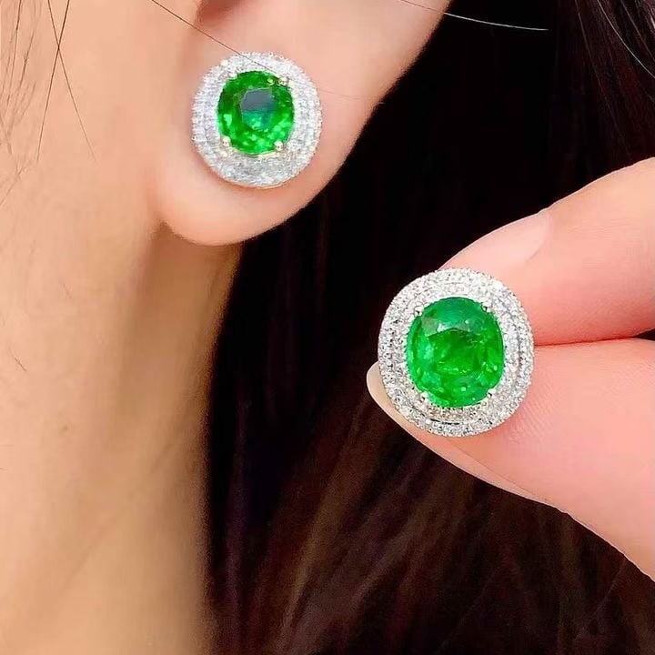 14k Gold 2.6 Ct Natural Tsavorite & Diamond Earrings - 5