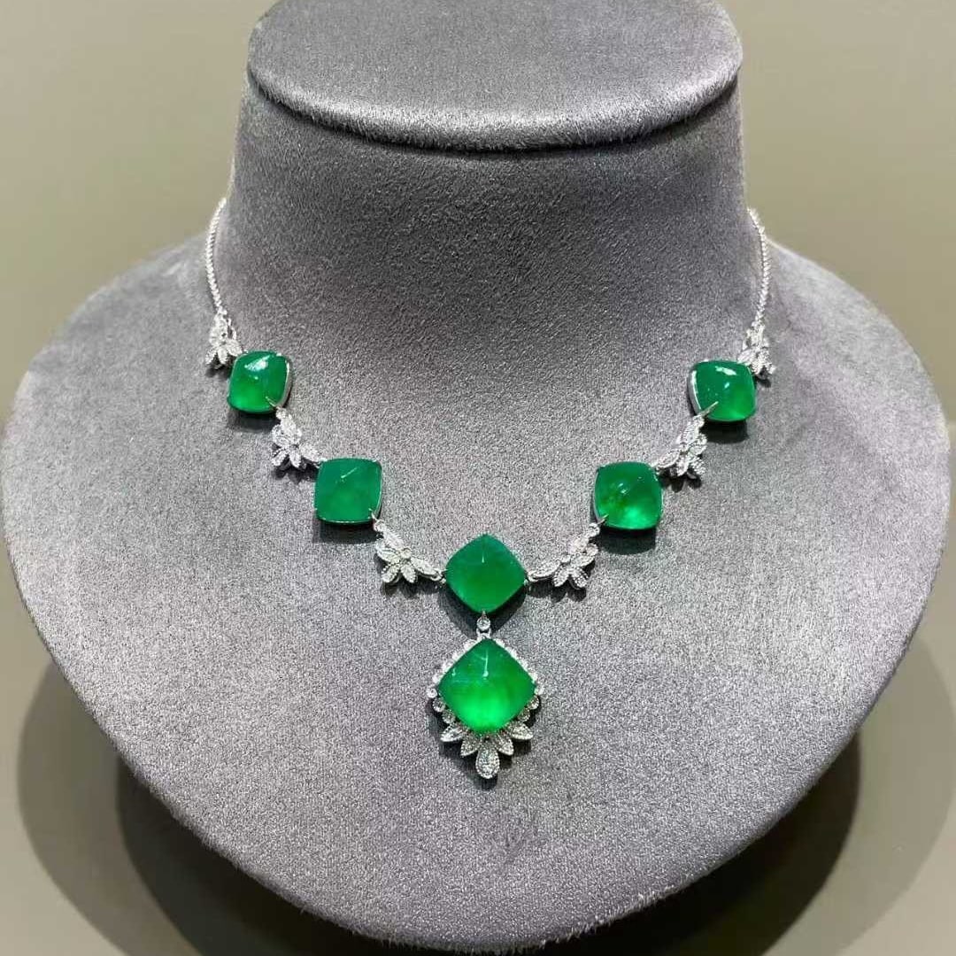 14k Gold 18.2 Ct Natural Emerald & Diamond Necklace - 3
