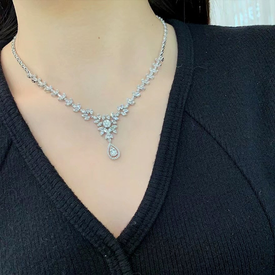 14k Gold 3.8 Ct Natural H Diamond Necklace - 7