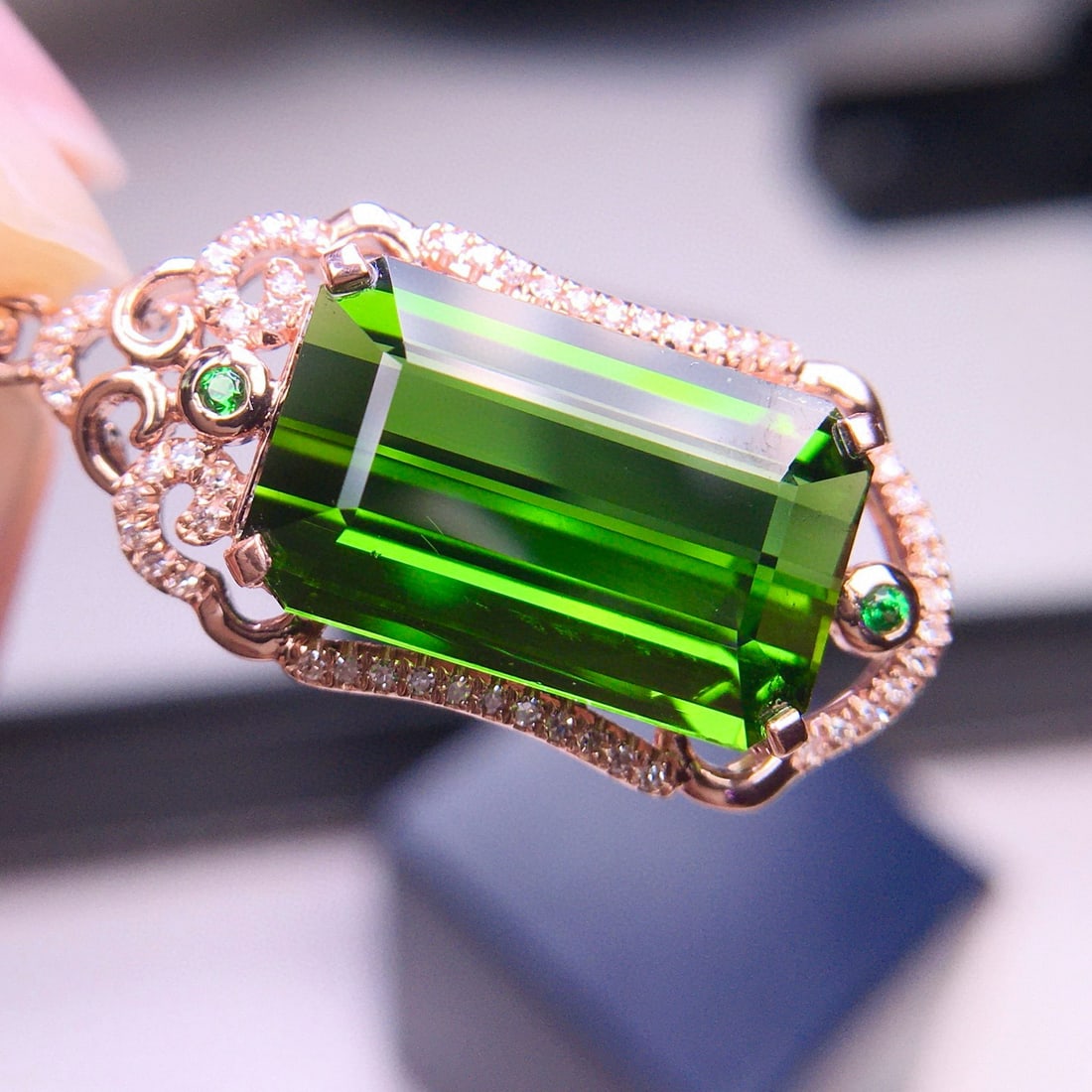 14k Gold 7.05 Ct Natural Tourmaline & Diamond Pendant( Without Chain ) - 4