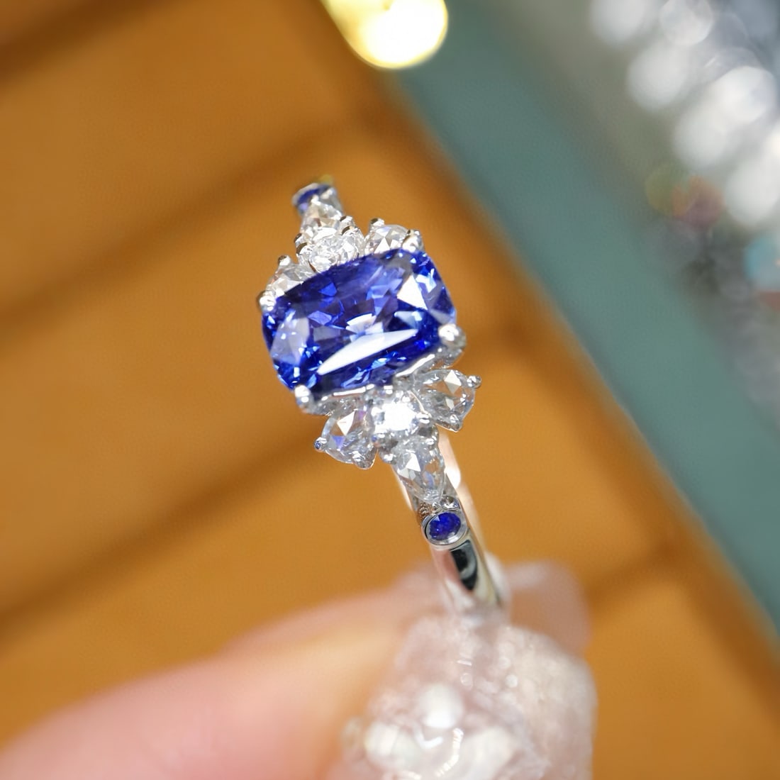 14k Gold 1.20 Ctw Natural Sapphire & Diamond Ring - 2