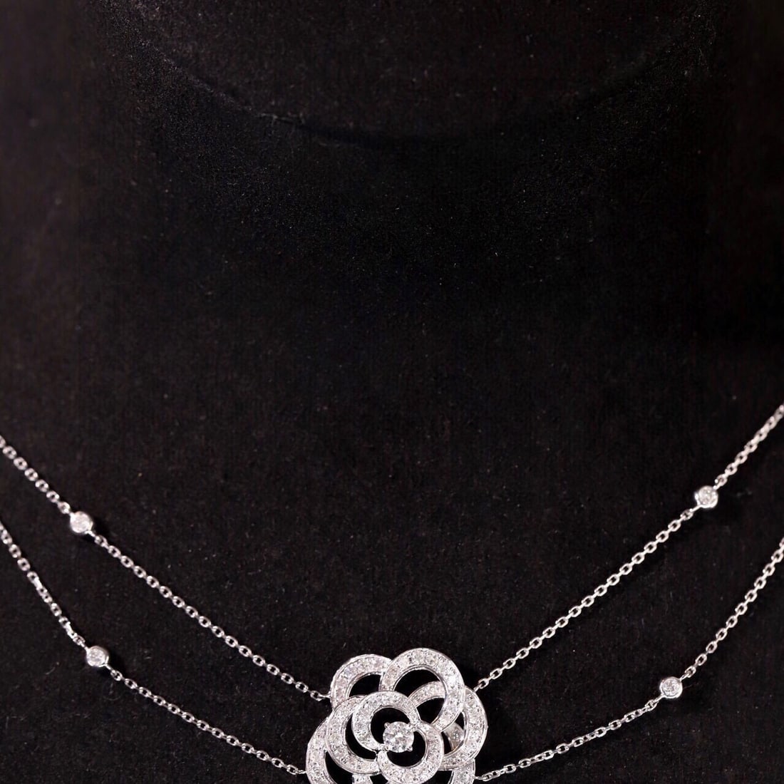 14k Gold 0.8 Ct Natural H Diamond & Flowers Necklace - 2