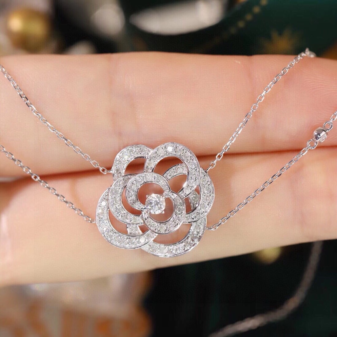 14k Gold 0.8 Ct Natural H Diamond & Flowers Necklace - 4