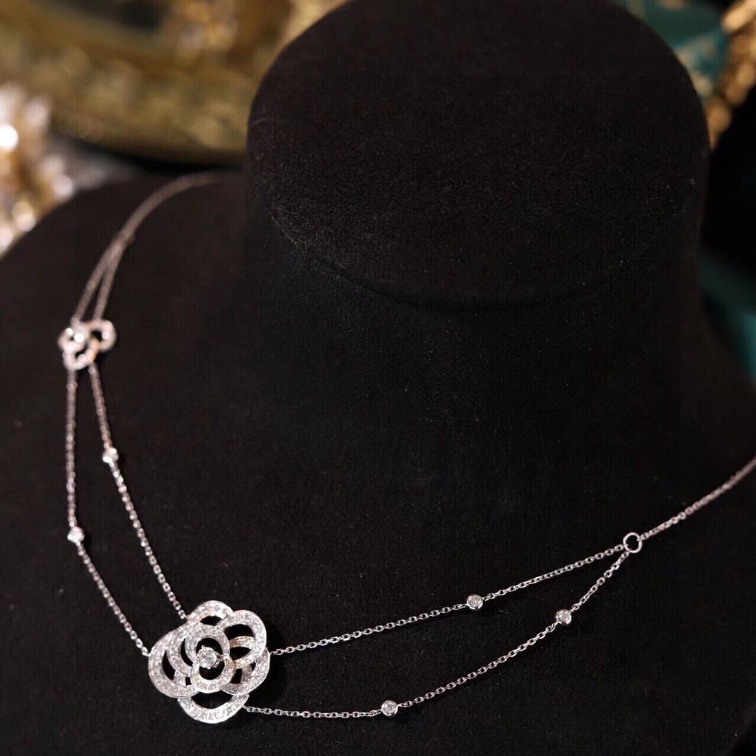 14k Gold 0.8 Ct Natural H Diamond & Flowers Necklace - 5