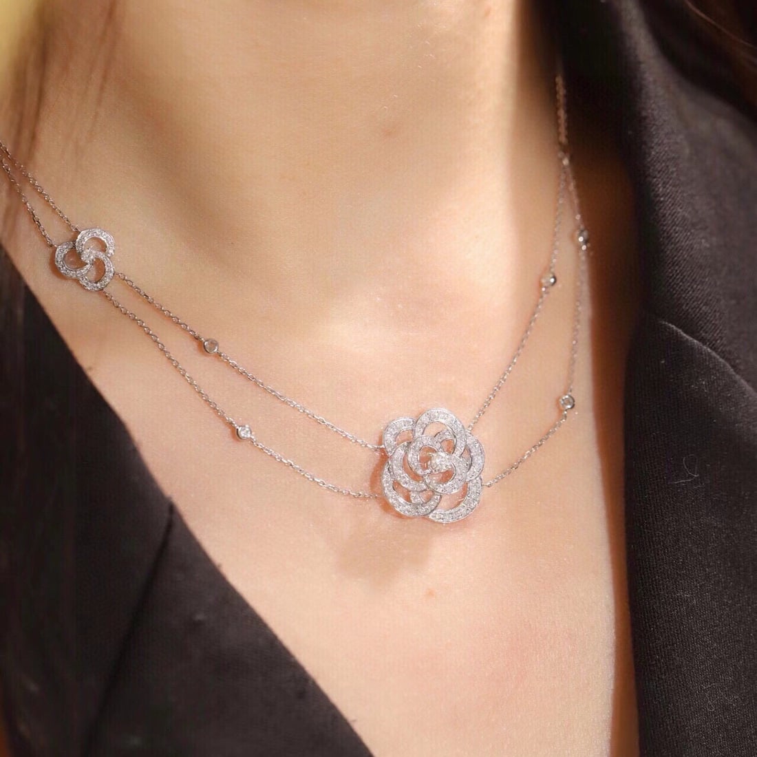 14k Gold 0.8 Ct Natural H Diamond & Flowers Necklace - 8