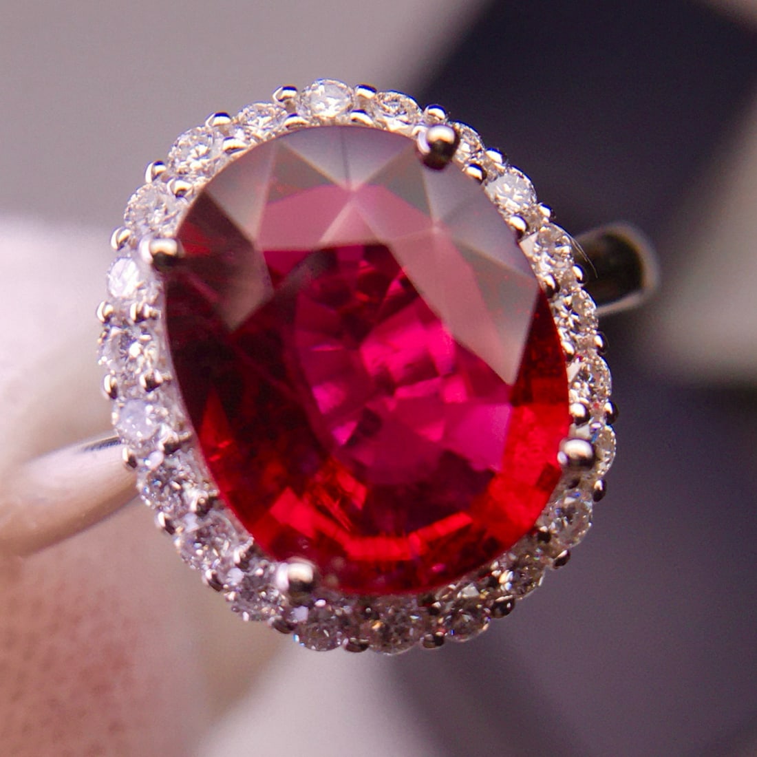 14k Gold 2.86 Ct Natural Tourmaline & Diamond Ring (1 of 8)