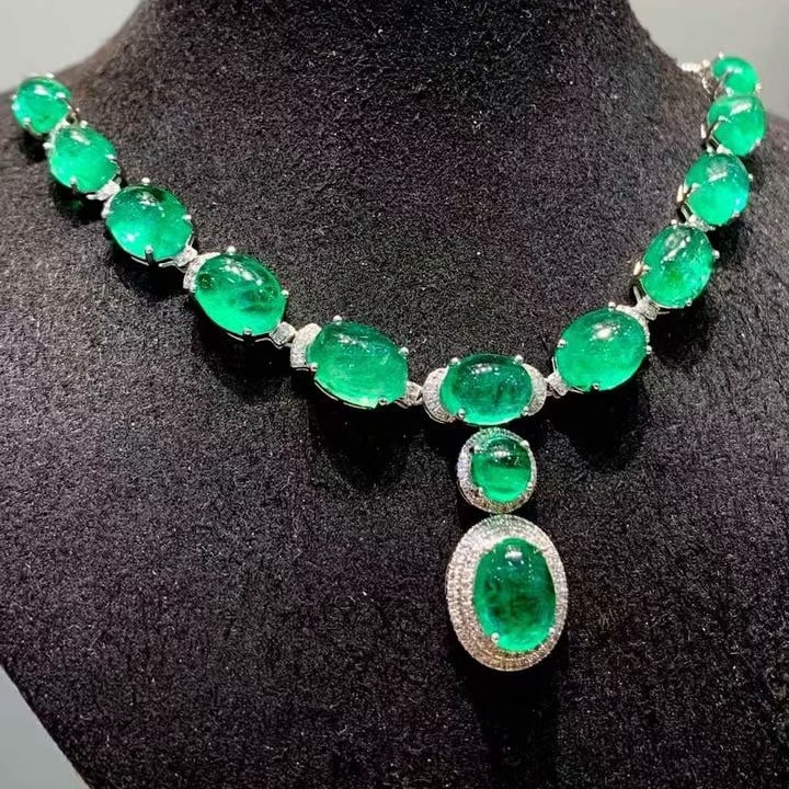 14k Gold 22 Ct Natural Emerald & Diamond Necklace - 6