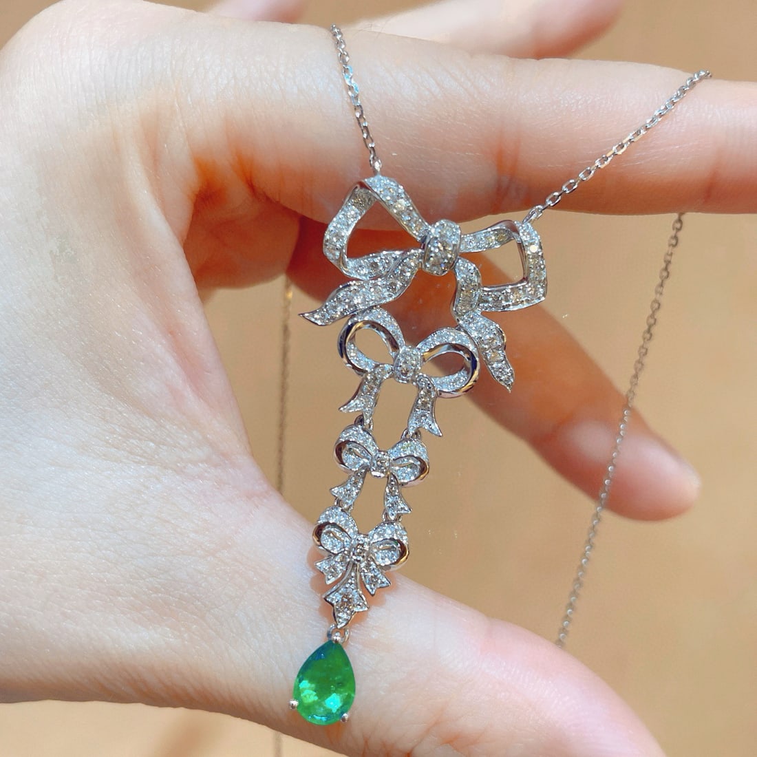 14k Gold 1.67 Ctw Natural Emerald & Diamond Necklace - 3