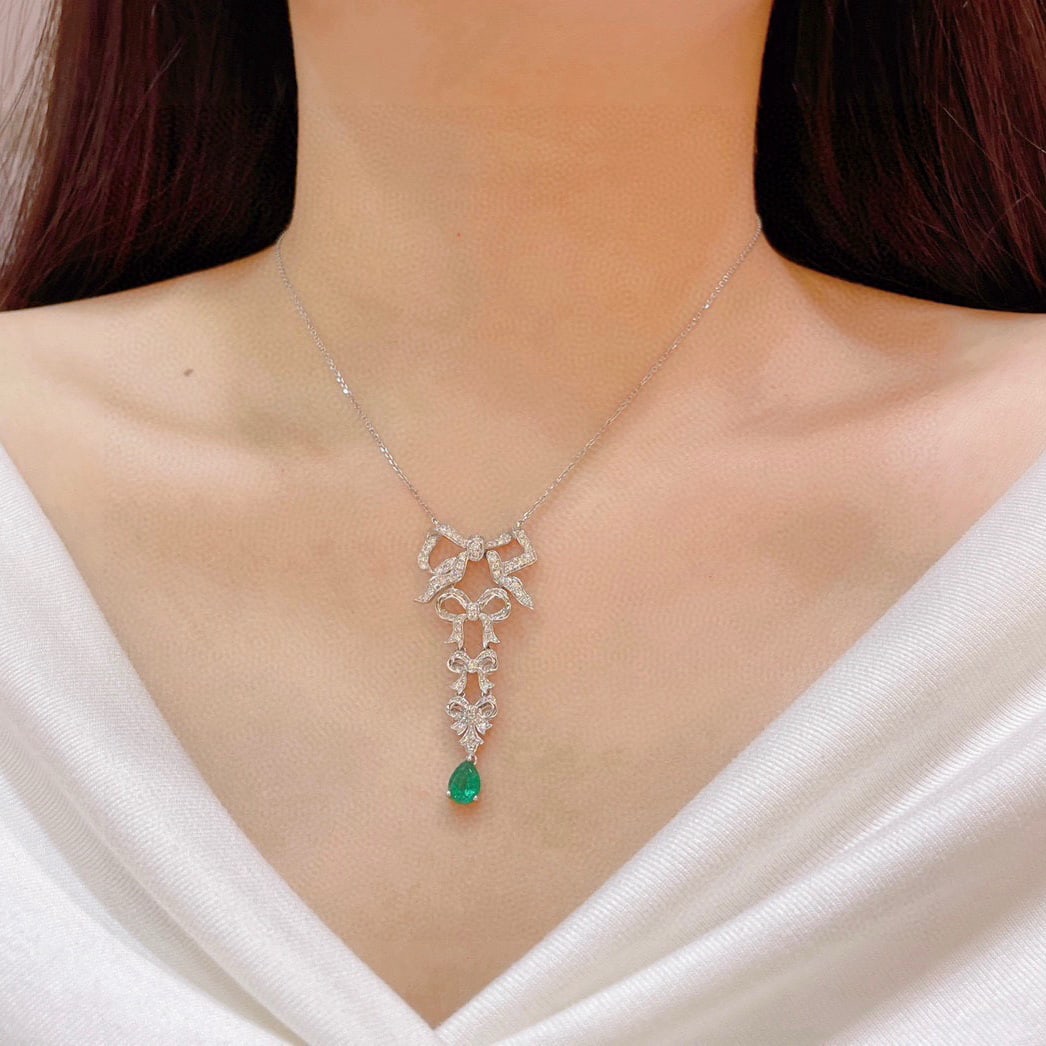 14k Gold 1.67 Ctw Natural Emerald & Diamond Necklace - 6