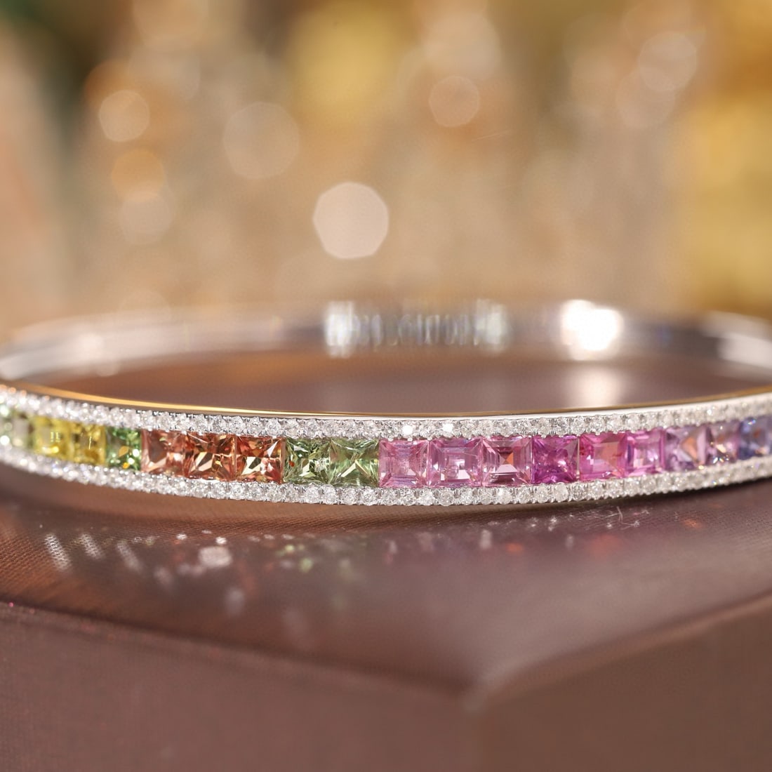 14k Gold 5.08 Ctw Natural Sapphire & Diamond Bangle: Ref:231131125 // gold content:14k gold // main gemstone:sapphire // shape:princess // carat weight:4. 50ct // color:color // treatment:natural // // adjacent gemstone 2 : diamond // shape:round //