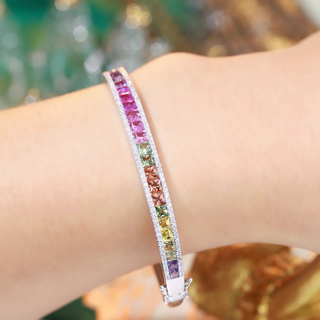 14k Gold 5.08 Ctw Natural Sapphire & Diamond Bangle - 3