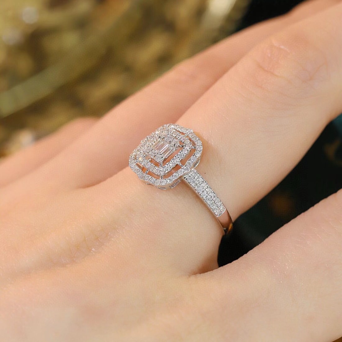 14k Gold 0.4 Ct Natural H Diamond Ring - 8