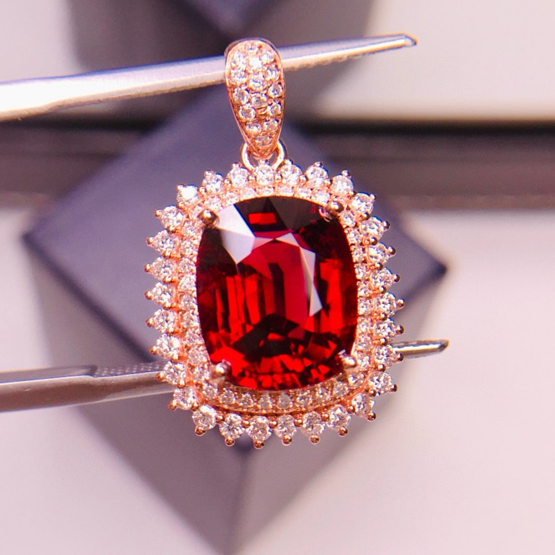 14k Gold 3.66 Ct Natural Tourmaline & Diamond Pendant( Without Chain ): Ref:231131143 // gold content:14k gold // main gemstone:tourmaline // shape:cushion // carat weight:3. 66ct // color:red // treatment:natural // // adjacent gemstone 2 : diamond // shape:round // clar