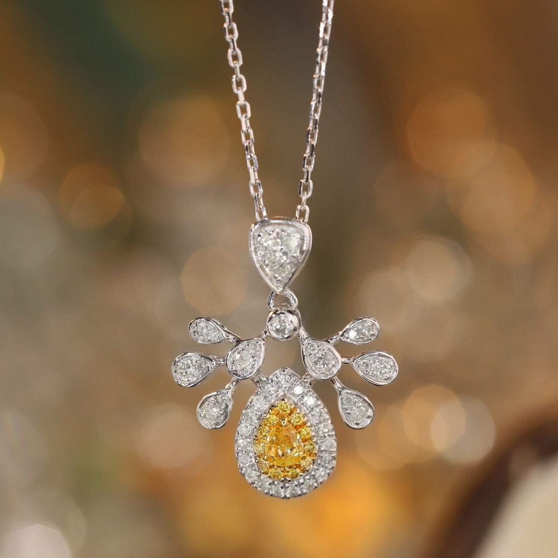 14k Gold 0.35 Ctw Natural Yellow Diamond & Diamond Necklace: Ref:231131168 // gold content:14k gold // main gemstone:yellow diamond // shape:pear // carat weight:0. 07ct // color:yellow // treatment:natural // // adjacent gemstone 2 : diamond // shape:round