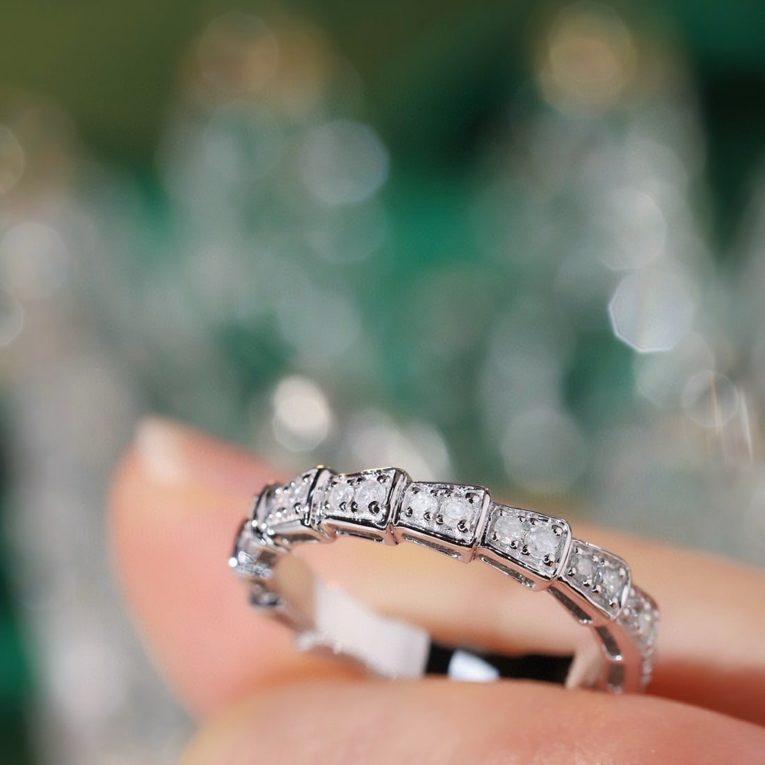 14k Gold 0.58 Ct Natural H Diamond Ring: Ref:231131169 // gold content:14k gold // ring size:7. 25us // // main gemstone:diamond // shape:round // carat weight:0. 58ct // clarity grade:vs-si // color:h // treatment:natural // cut grade:g //