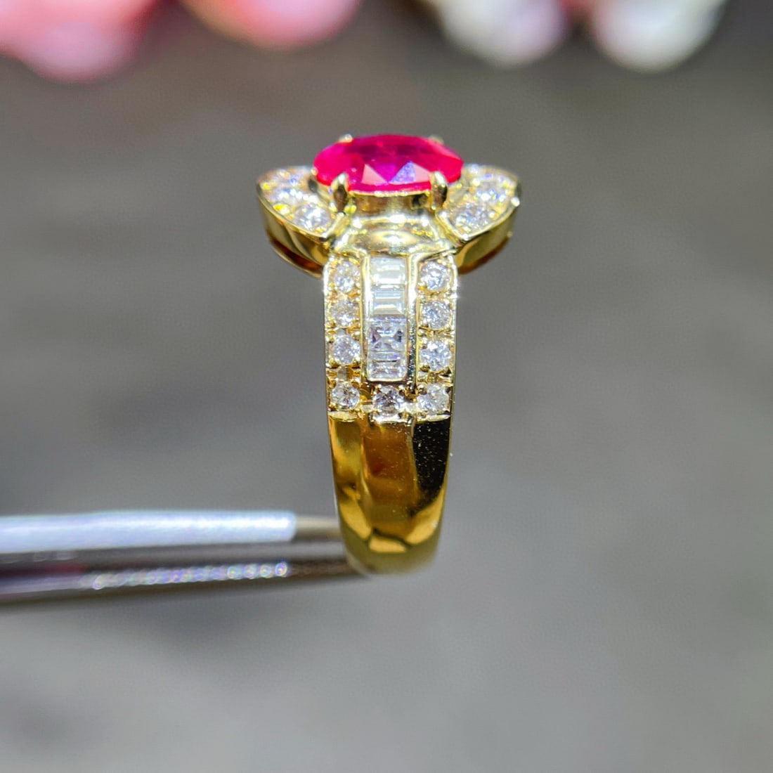 14k Gold 1.86 Ctw Natural Sapphire & Diamond Ring - 4