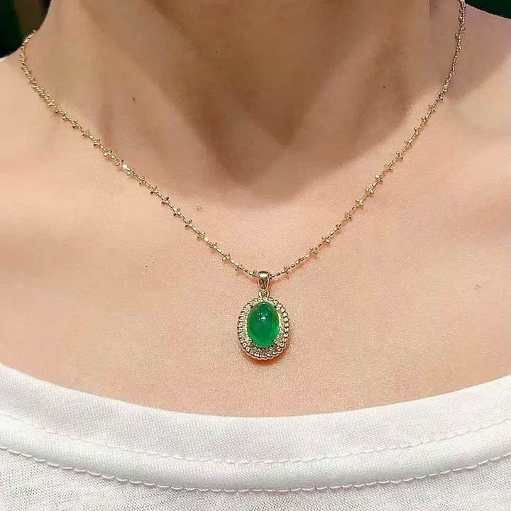 14k Gold 3 Ct Natural Emerald & Diamond Pendant( Without Chain ) - 3