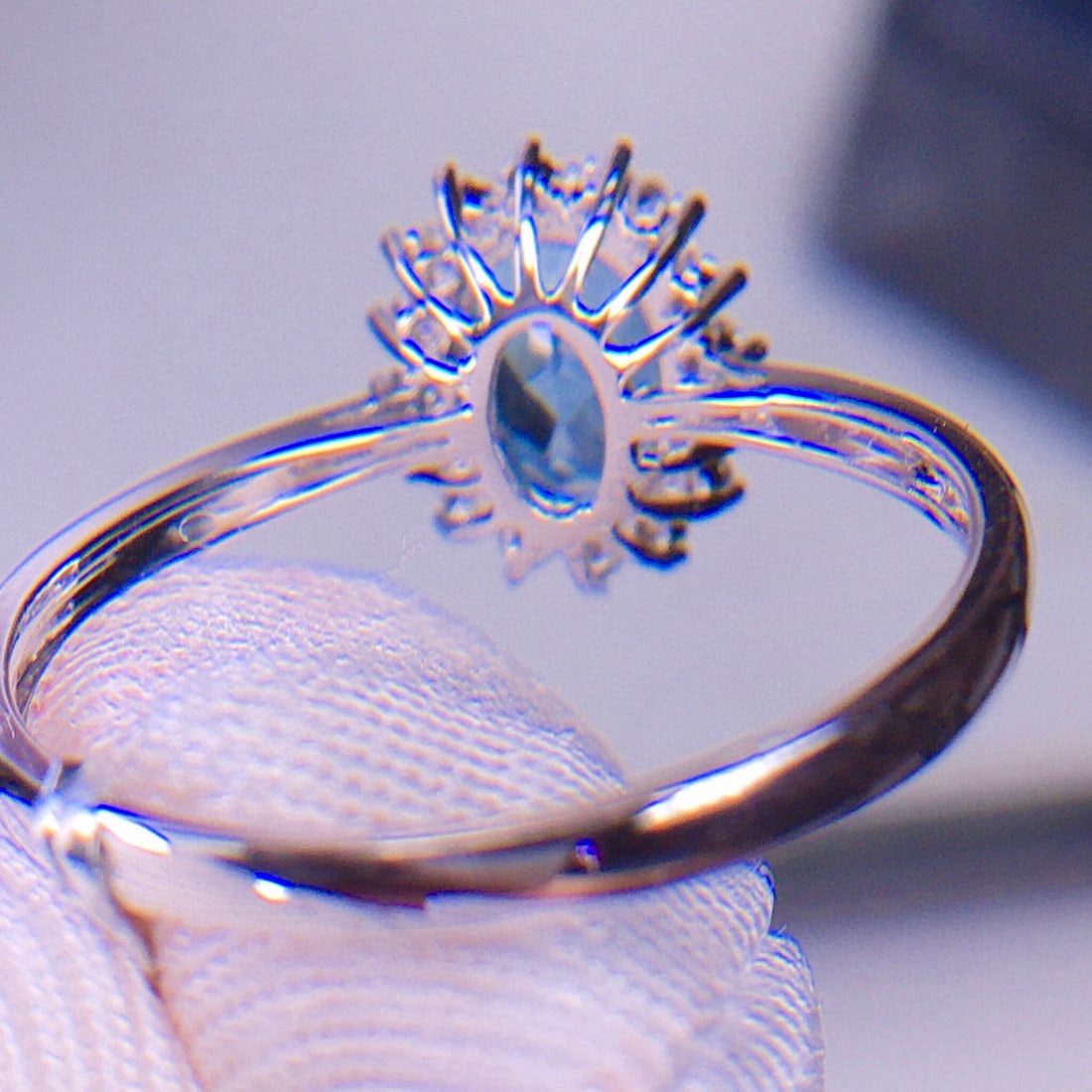 14k Gold 1.06 Ct Natural Aquamarine & Diamond Ring - 7