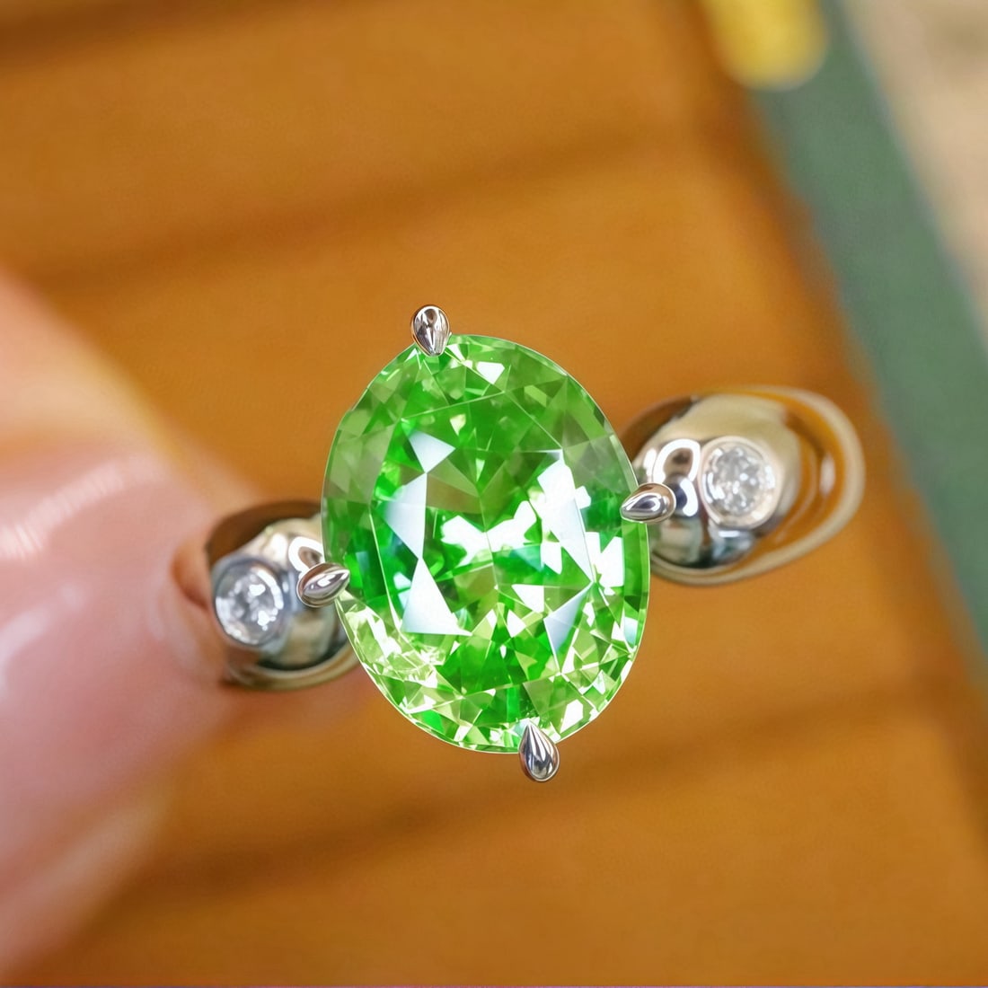 14k Gold 2.31 Ctw Natural Tsavorite & Diamond Ring: Ref:231131230 // gold content:14k gold // ring size:7. 25us // // main gemstone:tsavorite // shape:oval // carat weight:2. 27ct // color:green // treatment:natural // // adjacent gemstone 2 :