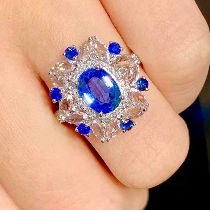 14k Gold 1.5 Ct Natural Sapphire & Diamond & Sapphire Ring - 2