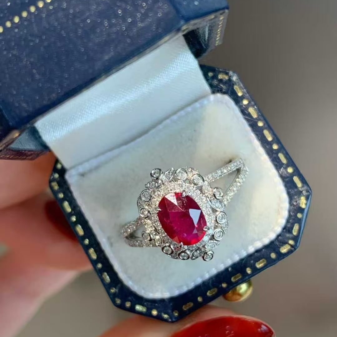 14k Gold 1.48 Ctw Natural Ruby & Diamond Ring - 2