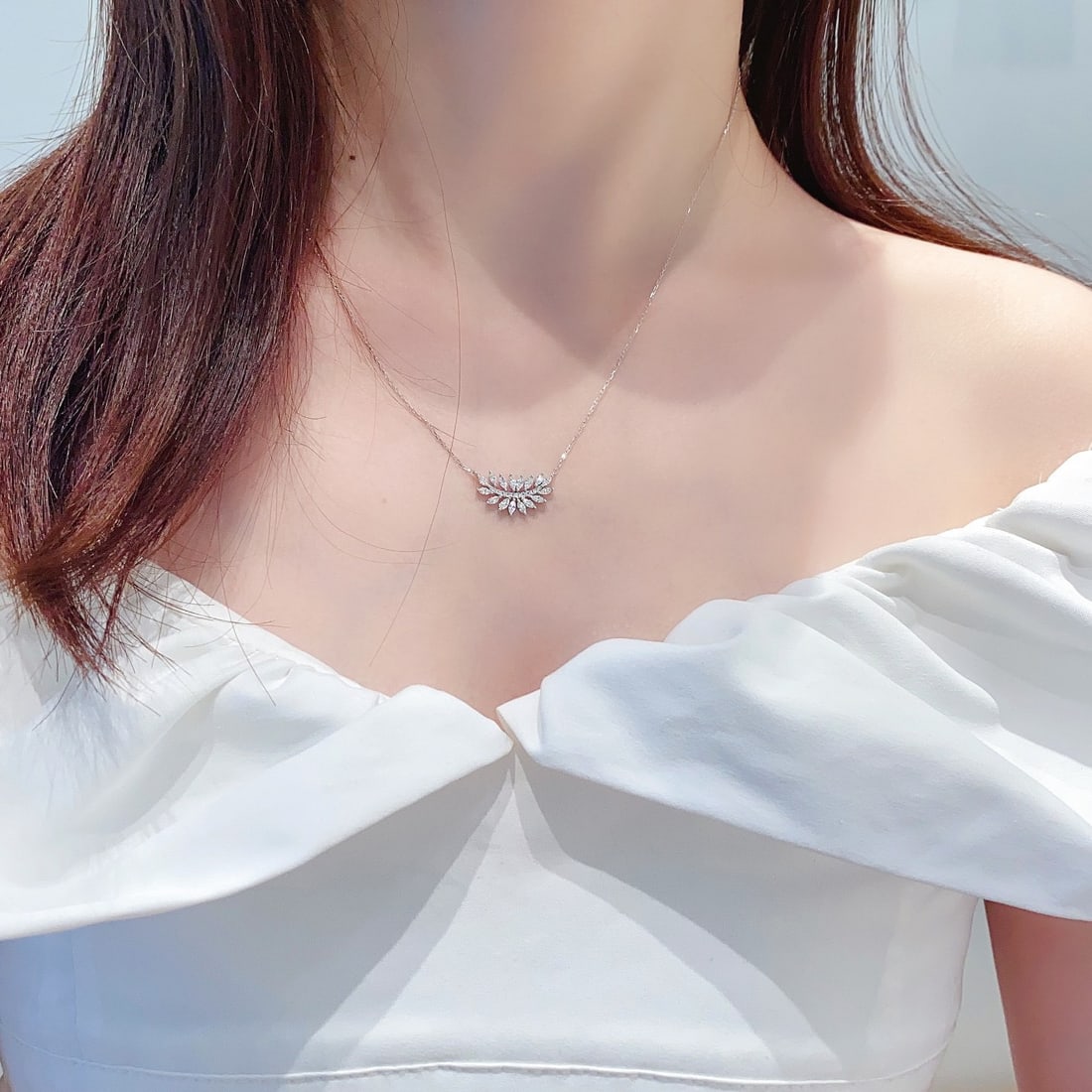 14k Gold 0.57 Ctw Natural H Diamond Necklace - 4