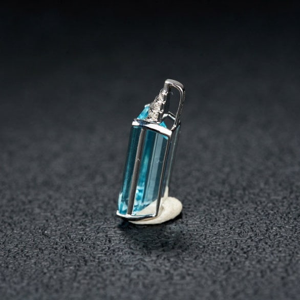 14k Gold 3.9 Ct Natural Aquamarine & Diamond Pendant( Without Chain ) - 4