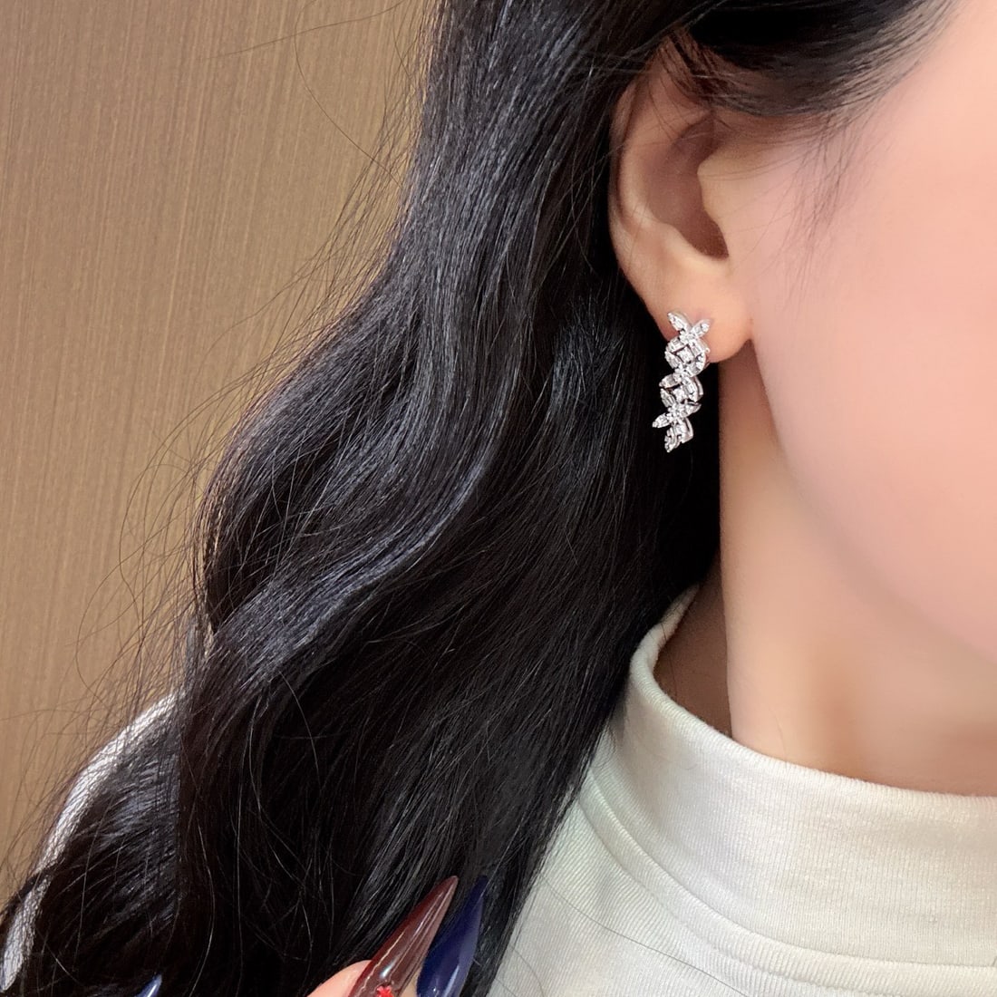 14k Gold 1.1 Ct Natural H Diamond Earrings - 6