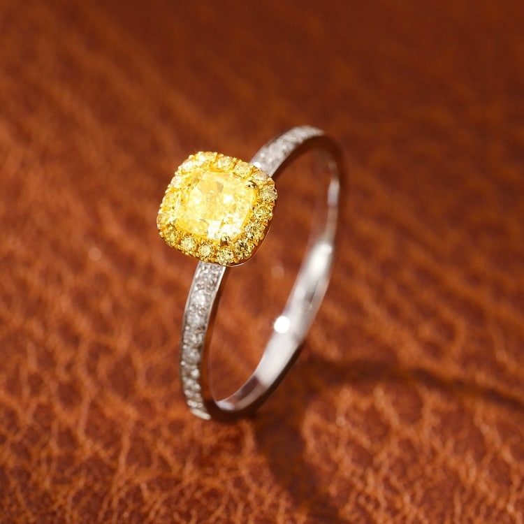 14k Gold 0.72 Ctw Natural Yellow Diamond & Diamond Ring - 3