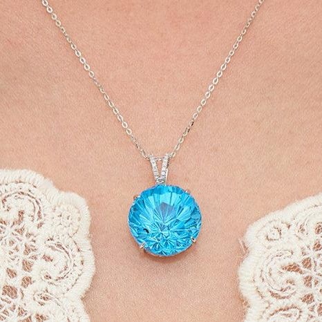 14k Gold 14.95 Ct Natural Topaz & Diamond Pendant( Without Chain ) - 7