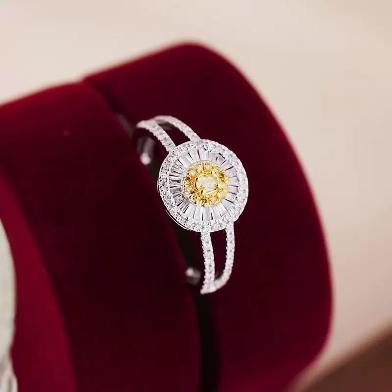 14k Gold 0.7 Ct Natural Color Diamond Ring - 2