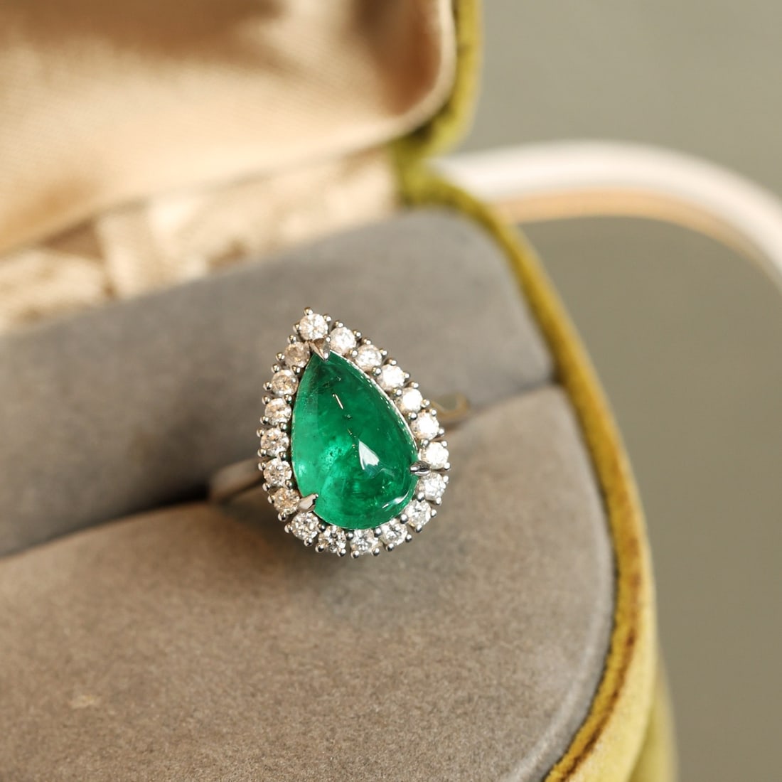 14k Gold 4.15 Ctw Natural Emerald & Diamond Ring/pendant( Without Chain ) - 2