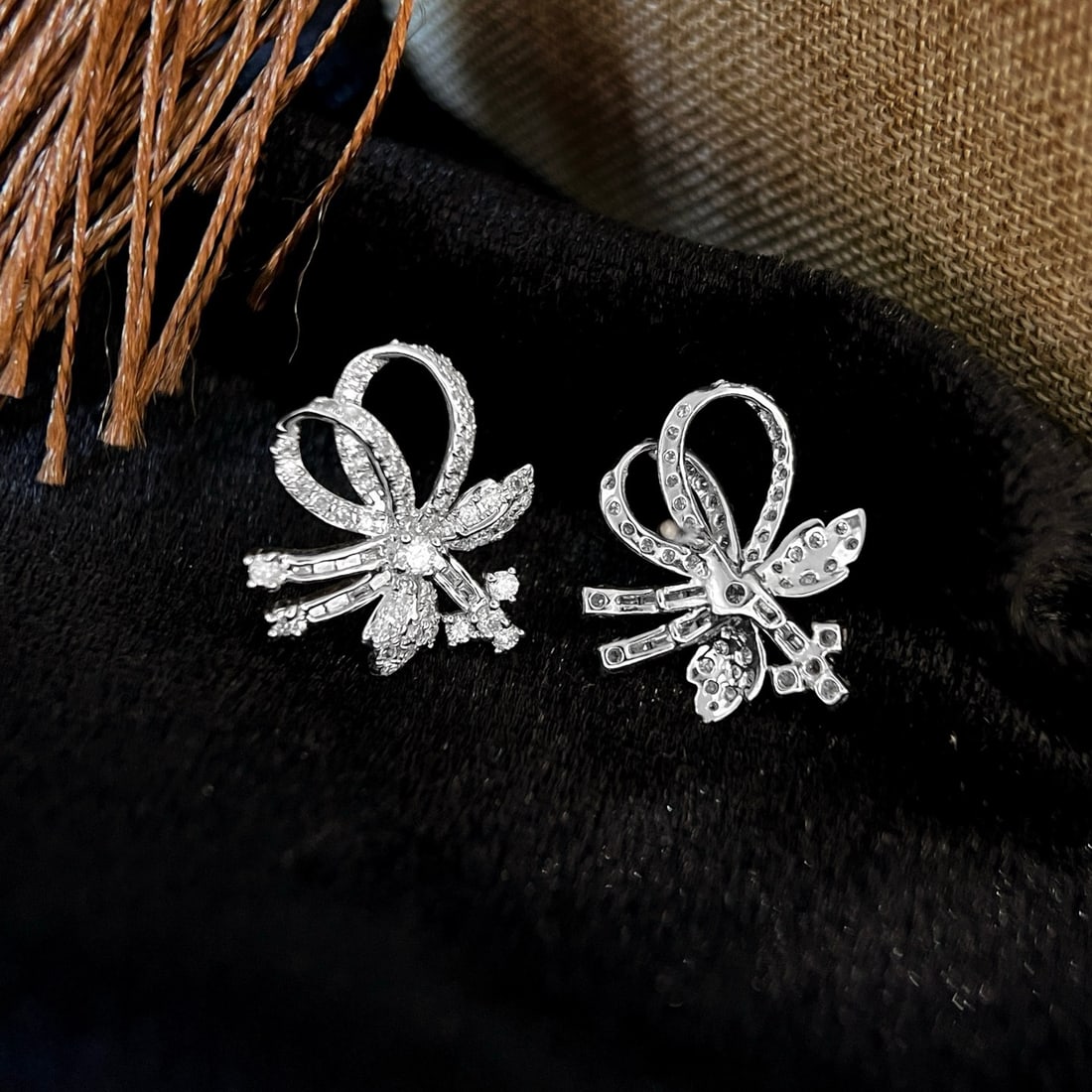 14k Gold 0.96 Ct Natural H Diamond Earrings - 2