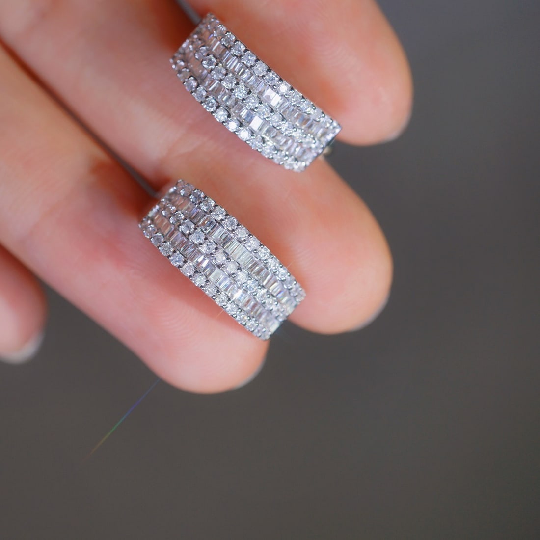 14k Gold 1.60 Ct Natural H Diamond Earrings - 4