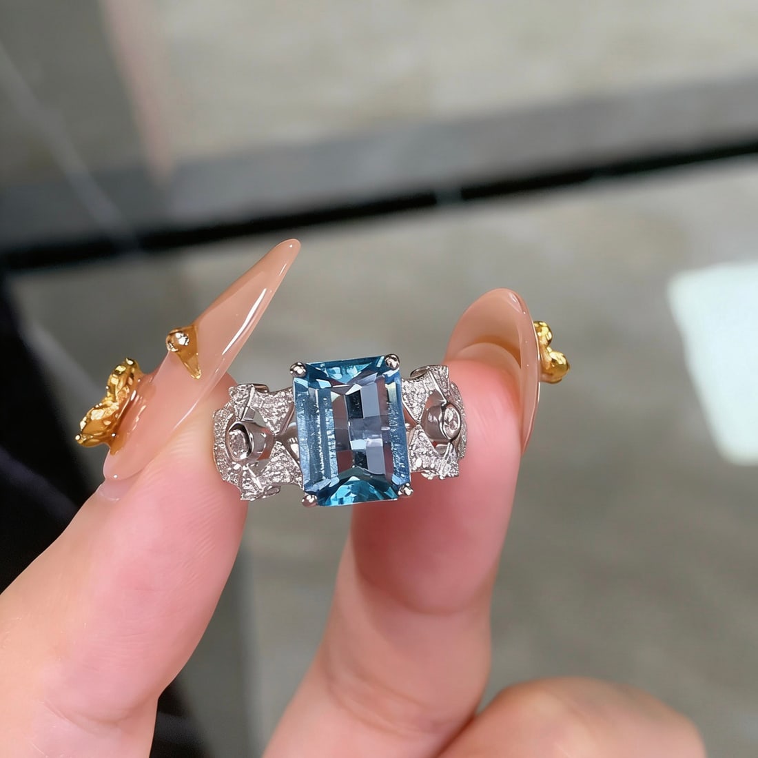 14k Gold 2.43 Ct Natural Aquamarine & Diamond Ring - 5